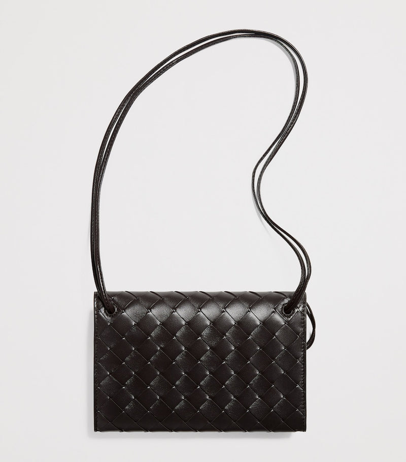 Bottega Veneta Andiamo Nappa leather pouch 12.6cm, UK version