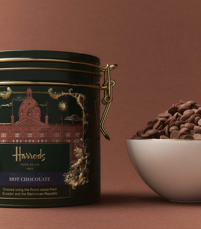Harrods Food Hall Favourites Hamper wicker basket (British brand)