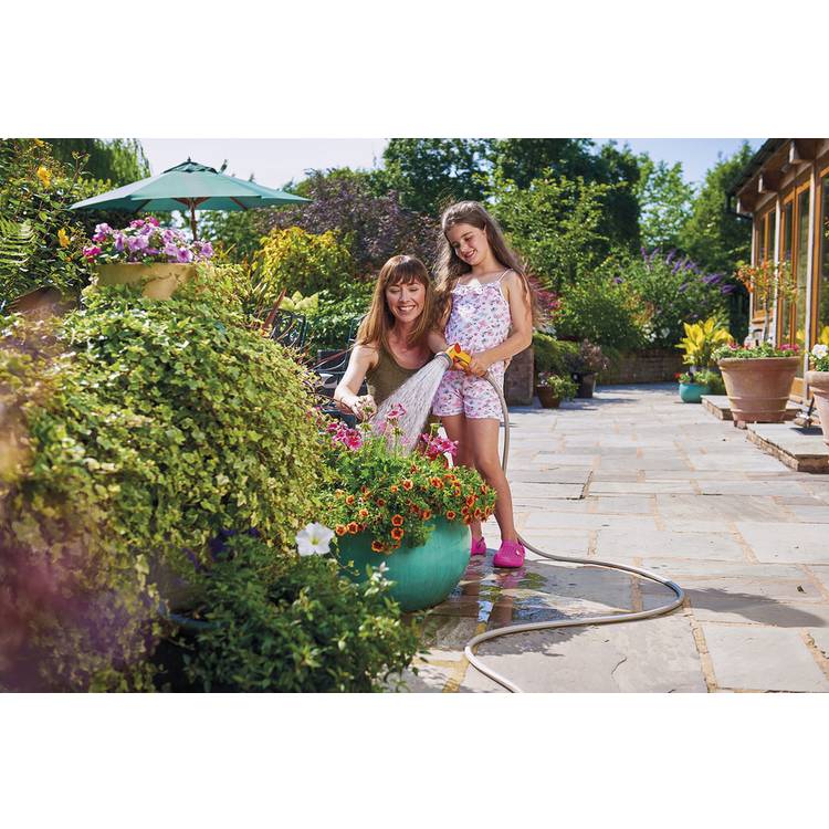 Hozelock compact garden hose reel 20m with accessories (British brand)