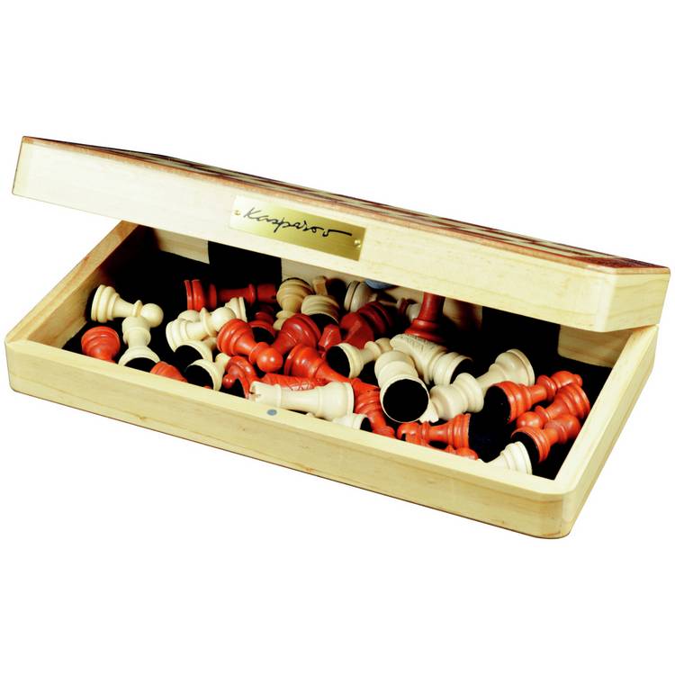Garry Kasparov wooden chess set with folding board (British brand)