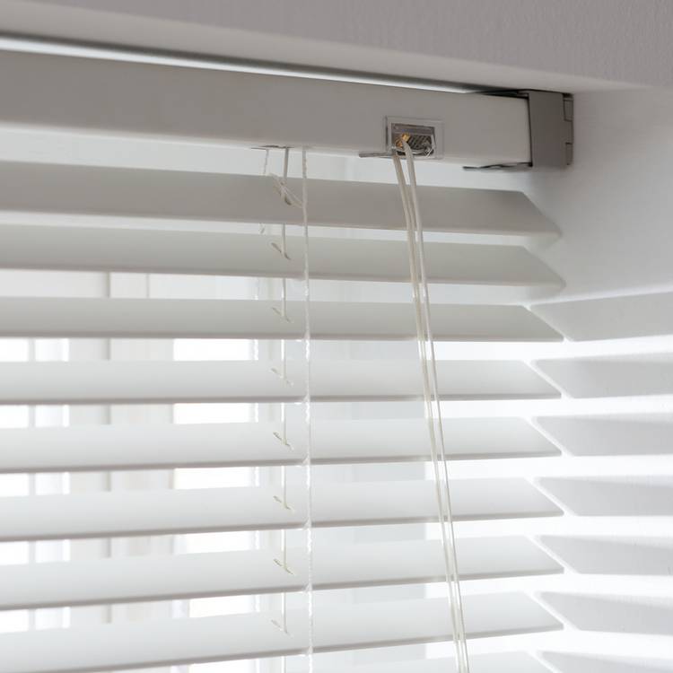 Habitat white faux wood venetian blind 60cm, imported from the UK