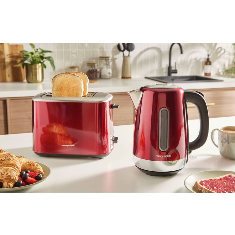 Morphy Richards red Equip 2-slice toaster - British product