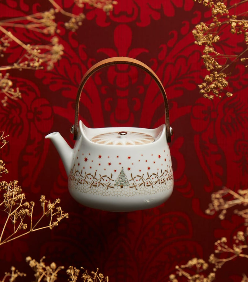 Bernardaud Noël 8-cup teapot - British product