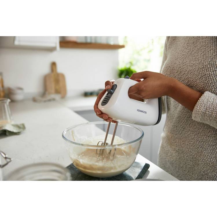 Kenwood electric hand mixer white, UK version