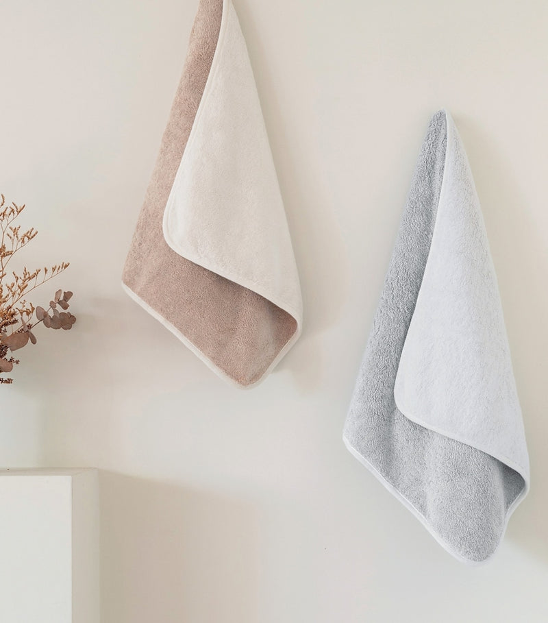 Graccioza Egyptian cotton hand towel 50cm x 100cm, imported from the UK