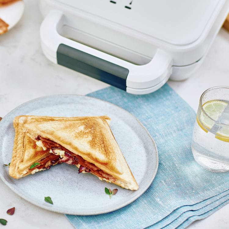Breville white deep fill 2 portion sandwich toaster (British brand)