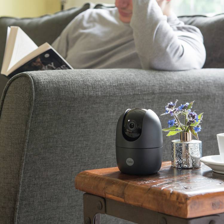 Yale indoor pan tilt security camera, imported from the UK