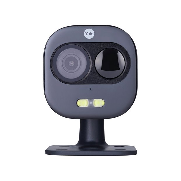 Yale indoor outdoor WiFi camera with light and siren - British product