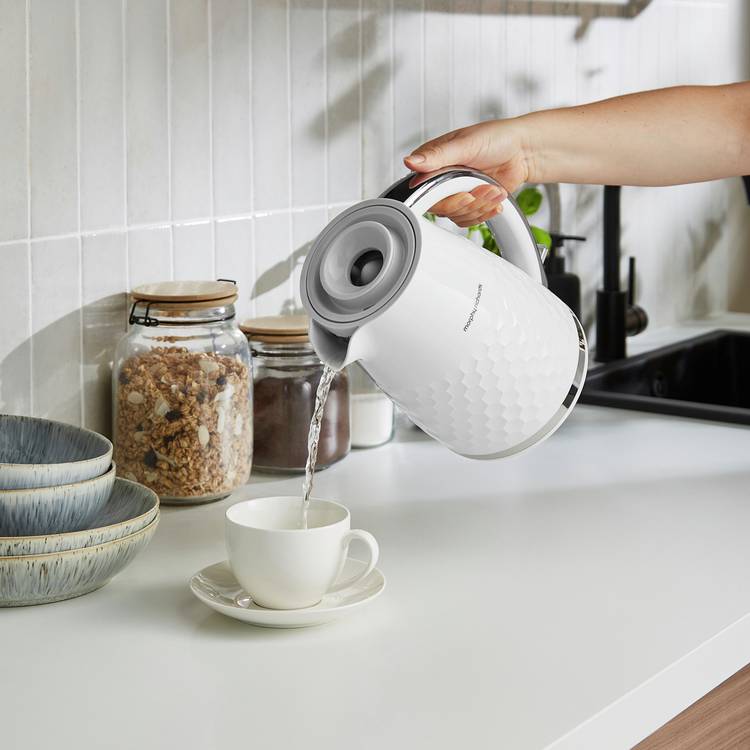 Morphy Richards Hive white kettle 1.5 litre (British brand)