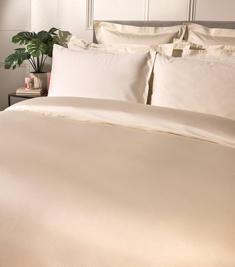Harrods of London Super King flat sheet 270x300cm, UK version