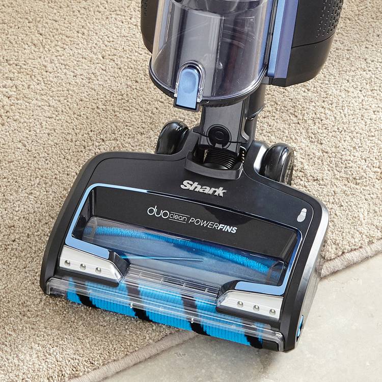 Shark Anti Hair Wrap cordless pet vacuum - British product