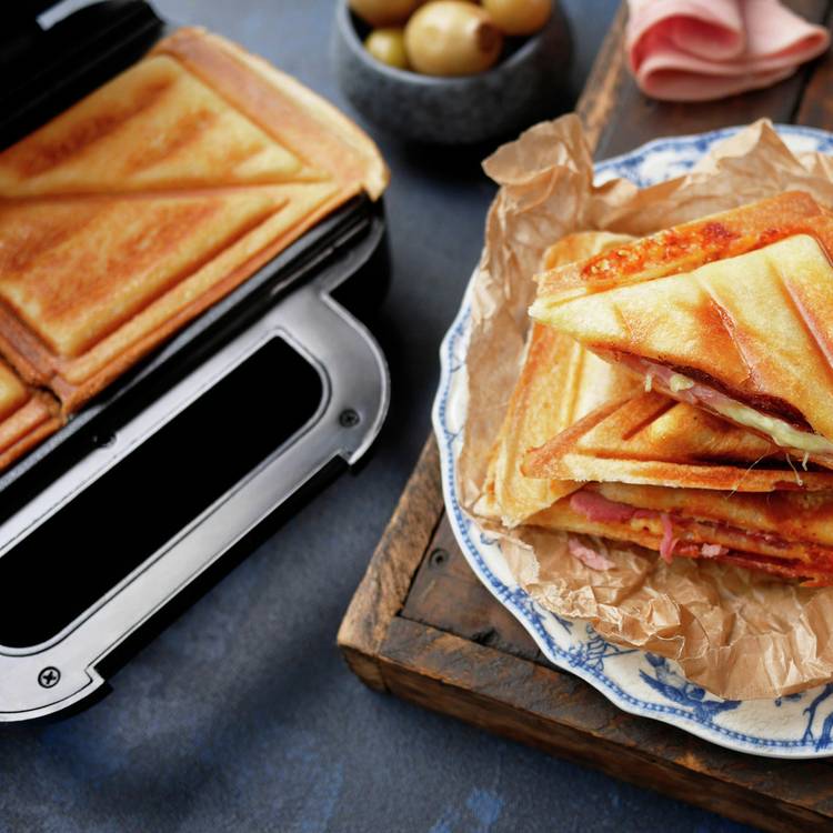 Breville sandwich toaster 2 portion, imported from the UK