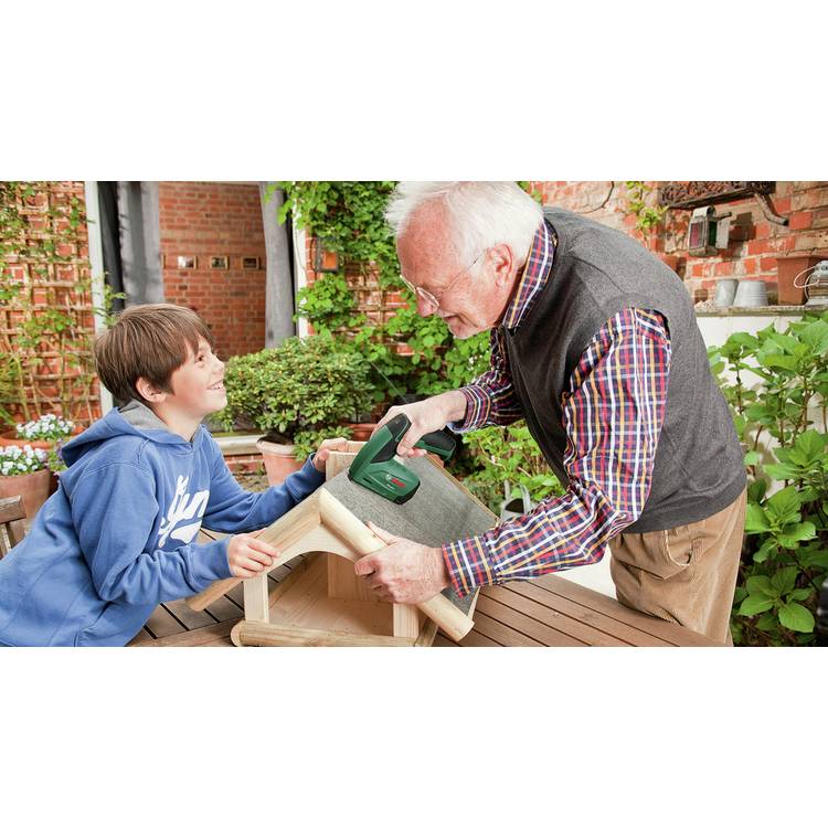 Bosch cordless tacker staple gun with 1000 staples - British product