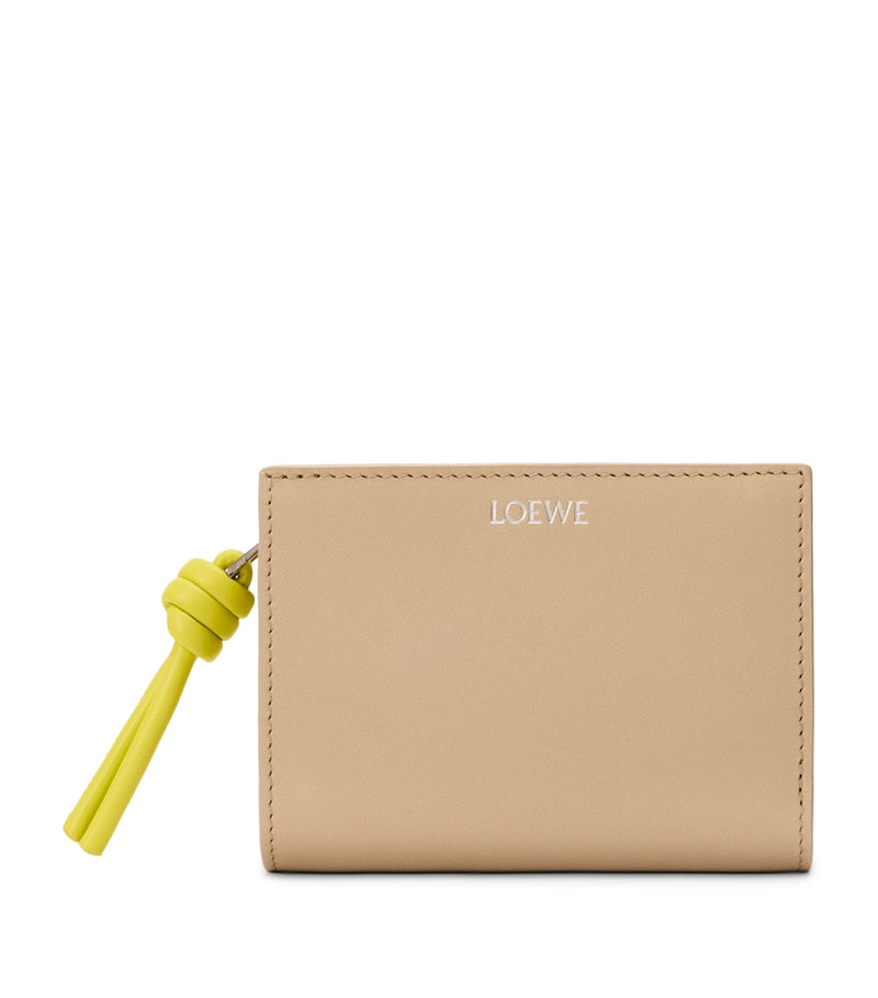 LOEWE leather knot wallet compact size (British brand)