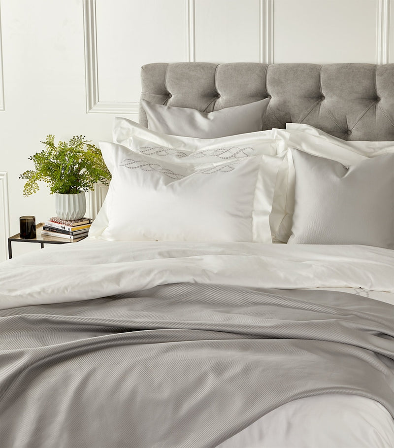 Frette Pearls Super King flat sheet 270cm x 320cm - British product