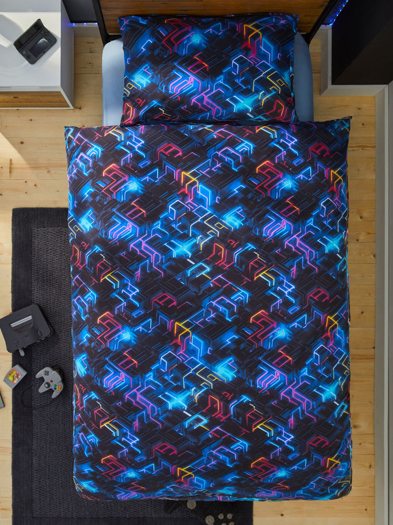 Glow in the dark gamer duvet cover and pillowcase set, UK version