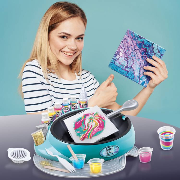 Art Lab Pouring Art Studio kit, imported from the UK