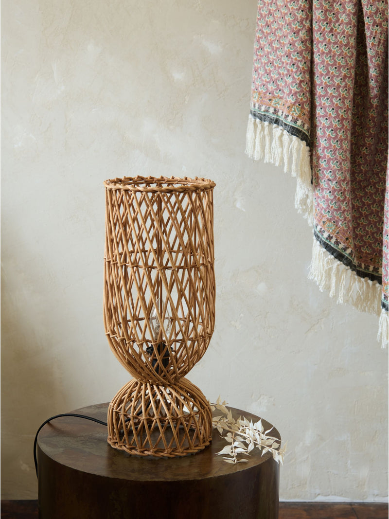 French Connection Kylo rattan table lamp 43cm (British brand)