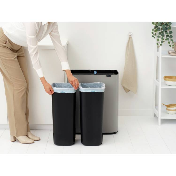 Brabantia touch bin soft grey 60L - British product