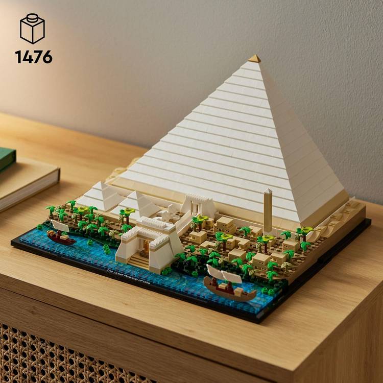 LEGO Architecture Great Pyramid of Giza set 1476 pieces (British brand)