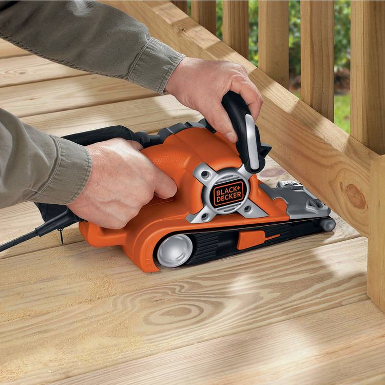 Black+Decker corded belt sander 720W 230V - British product