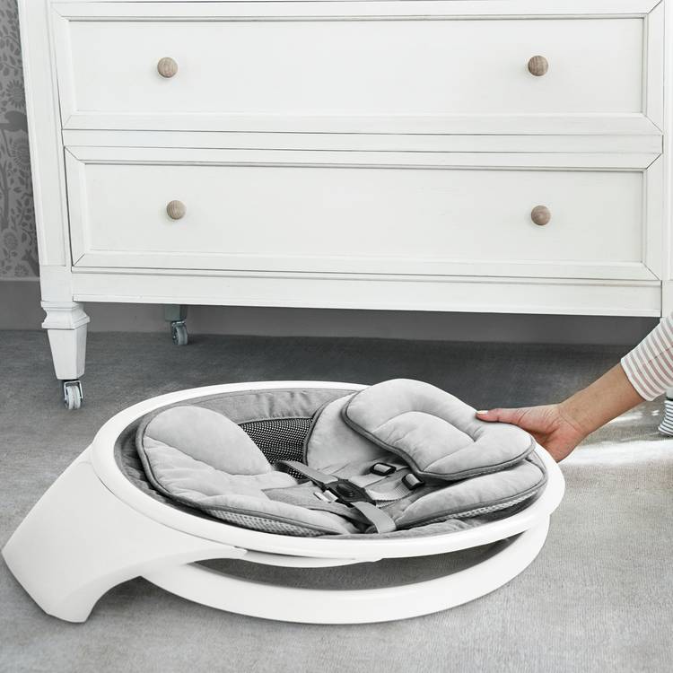 Munchkin Bluetooth baby swing for infants, UK version
