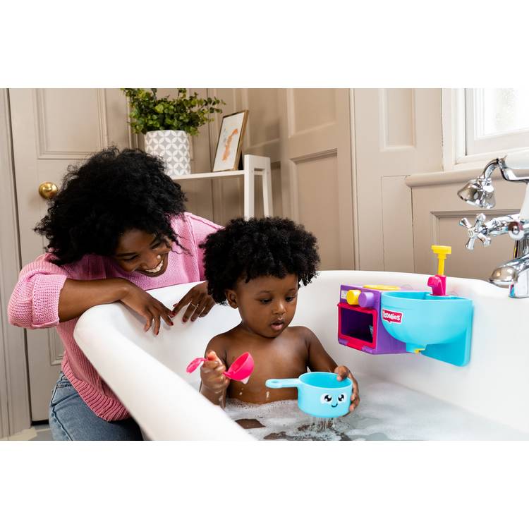 Toomies bubble and bake kitchen bath toy for toddlers (British brand)