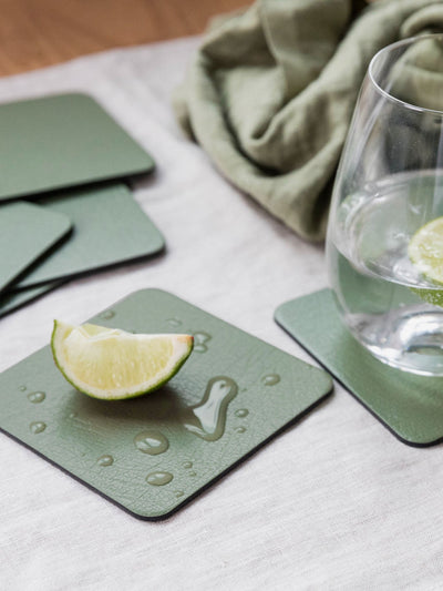 Set de 6 sets de table et sous-verres en cuir vert olive Lara-May