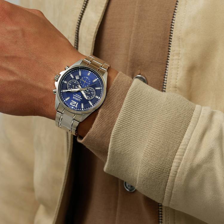 Lorus men's watch blue dial stainless steel bracelet 43mm (British brand)