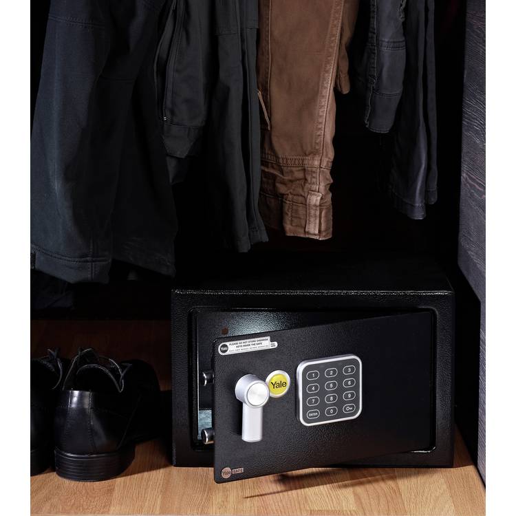 Yale medium digital safe 35cm (British brand)