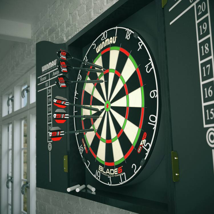 Winmau Blade 6 Championship dartboard set with cabinet (British brand)