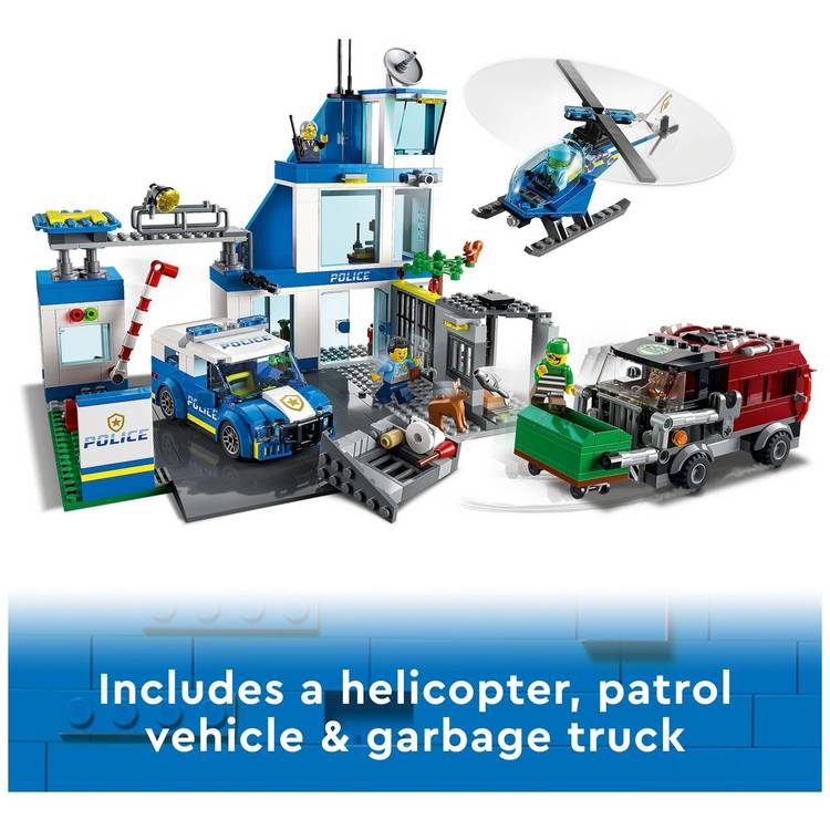 LEGO Police Station bin lorry helicopter toy 668 pieces - British product