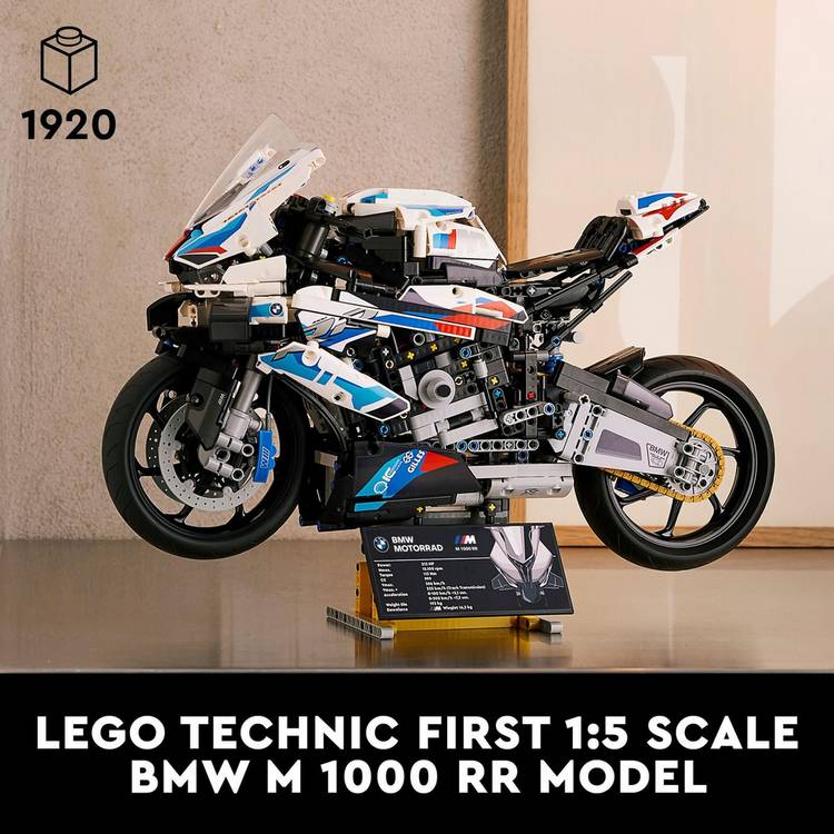LEGO model kit BMW M 1000 RR 1:5 scale, imported from the UK