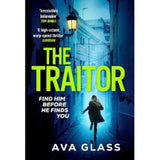 Paperback Traitor - Ava Glass