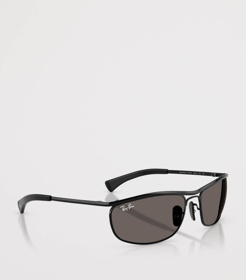 Ray-Ban Scuderia Ferrari Collection oval sunglasses - British product