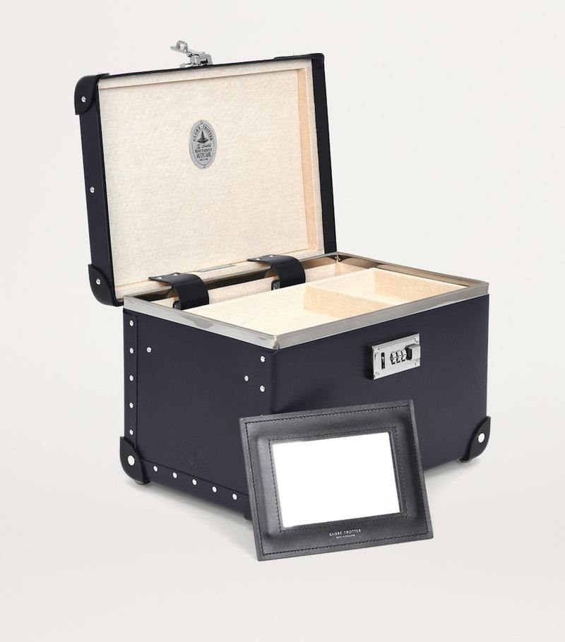 Globe-Trotter Centenary vanity case 24cm, UK version