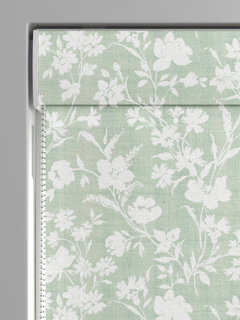 Laura Ashley Hedgerow roman blinds floral print 100% cotton - British product