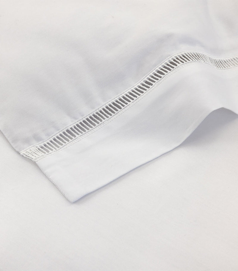 Yves Delorme Colisée Blanc King Duvet Cover 220cm x 240cm (British brand)