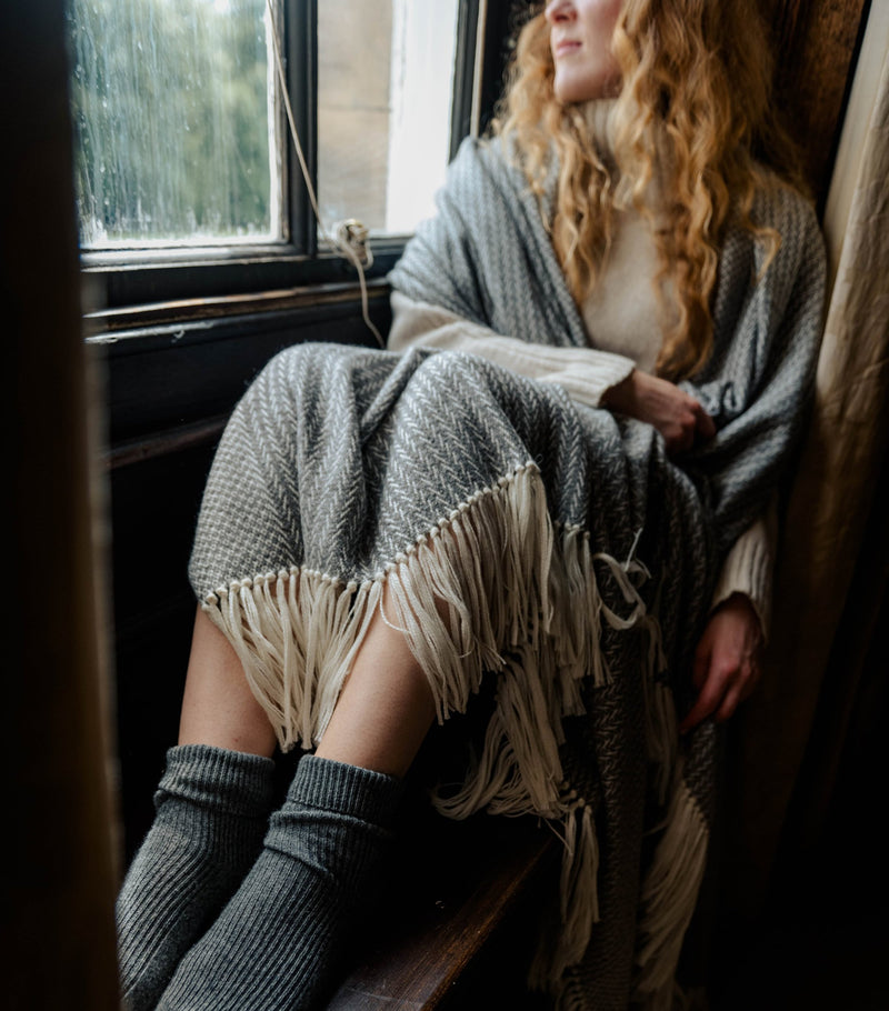 Araminta Campbell Alpaca-Blend Woodland Inkcap Throw 150cm x 230cm - British product