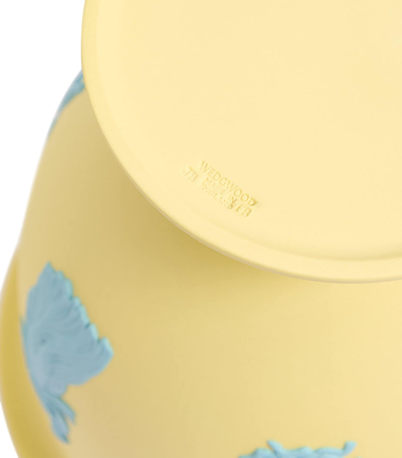 Wedgwood Bacchus flower vase 20.5cm (British brand)