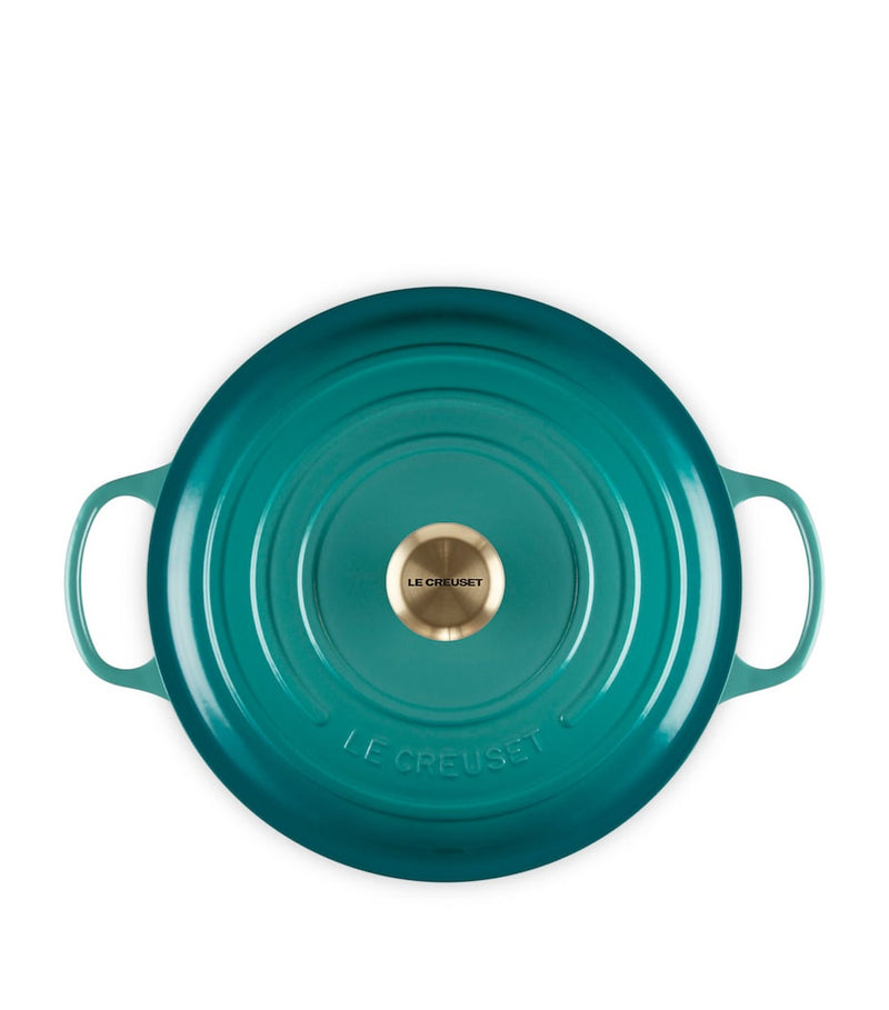 Le Creuset 28cm cast iron round casserole dish - British product