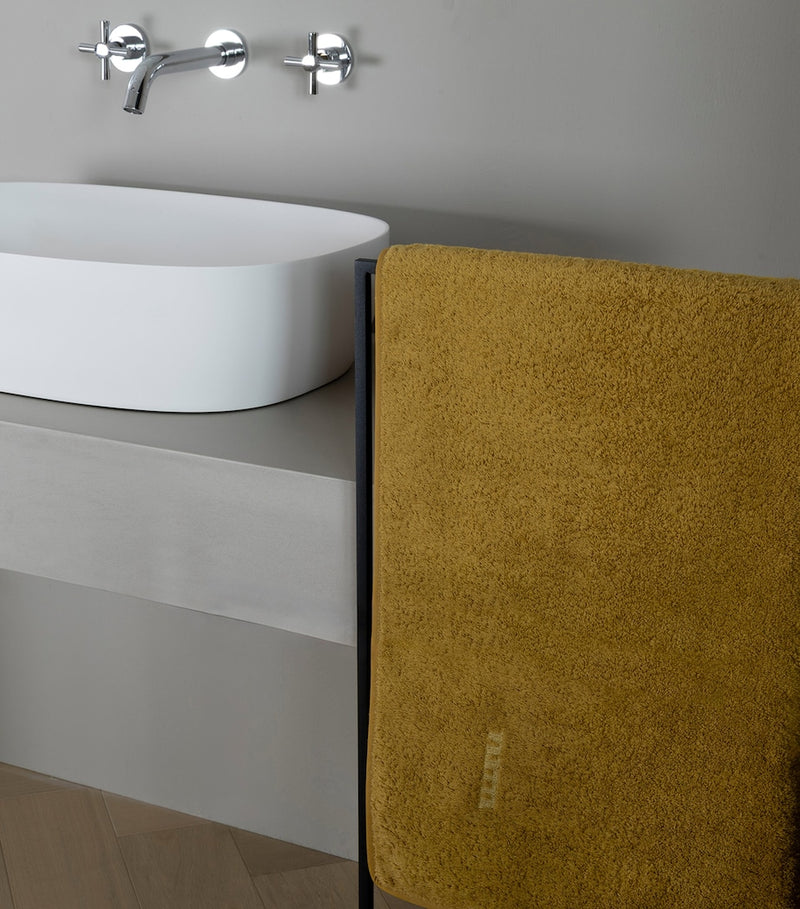 Frette cotton Unito bath sheet 100cm x 150cm (British brand)