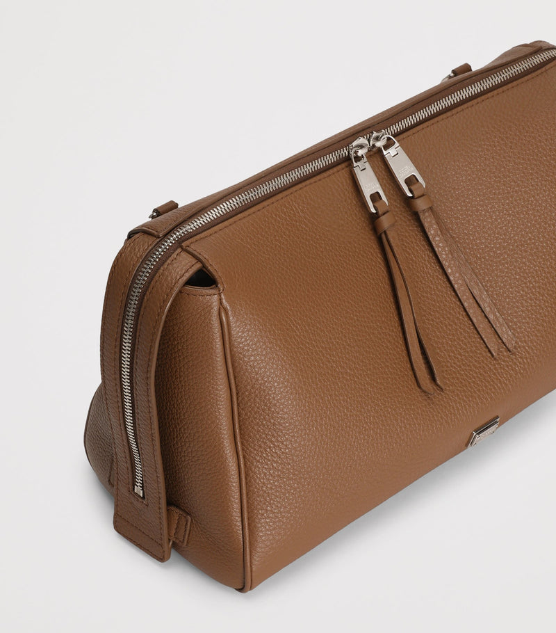 Dolce&Gabbana Vittoria shoulder bag in grained calfskin - British product