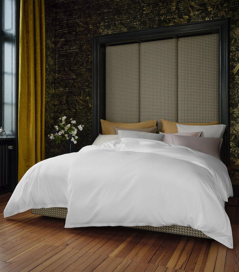 Schlossberg cotton sateen flat sheet super king 280x310, imported from the UK