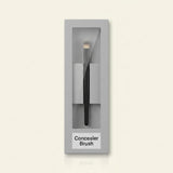 No7 precision concealer brush for makeup (British brand)