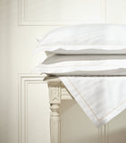 Celso De Lemos king duvet cover with delicate embroidery, 230cm x 220cm - British product