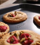 Joseph Joseph set of 3 non-stick nest baking trays, UK version