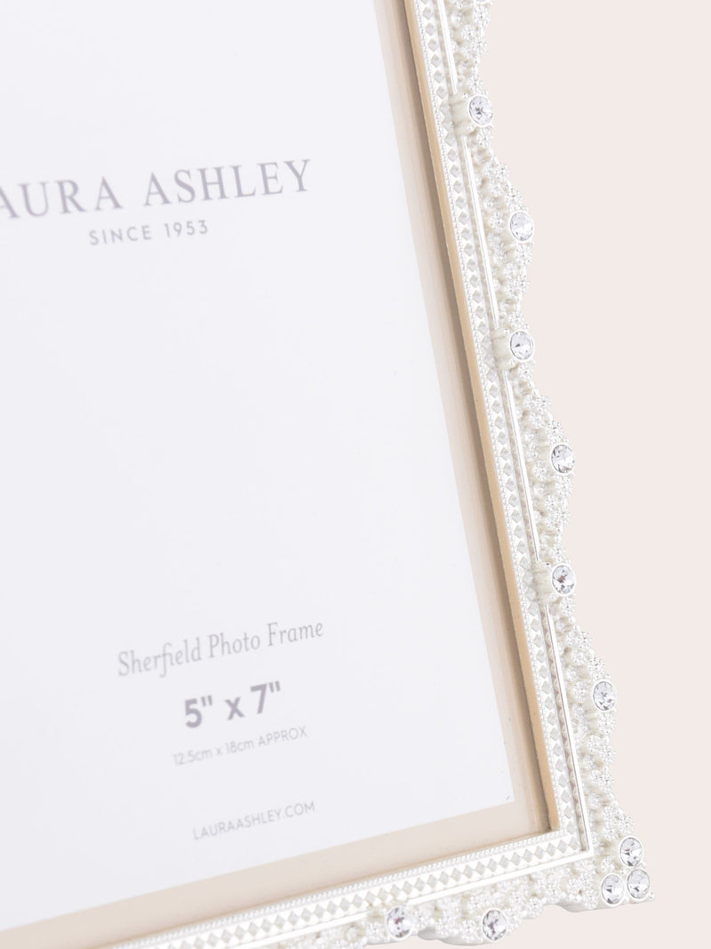 Laura Ashley Silver Sherfield silver plated picture frame, UK version