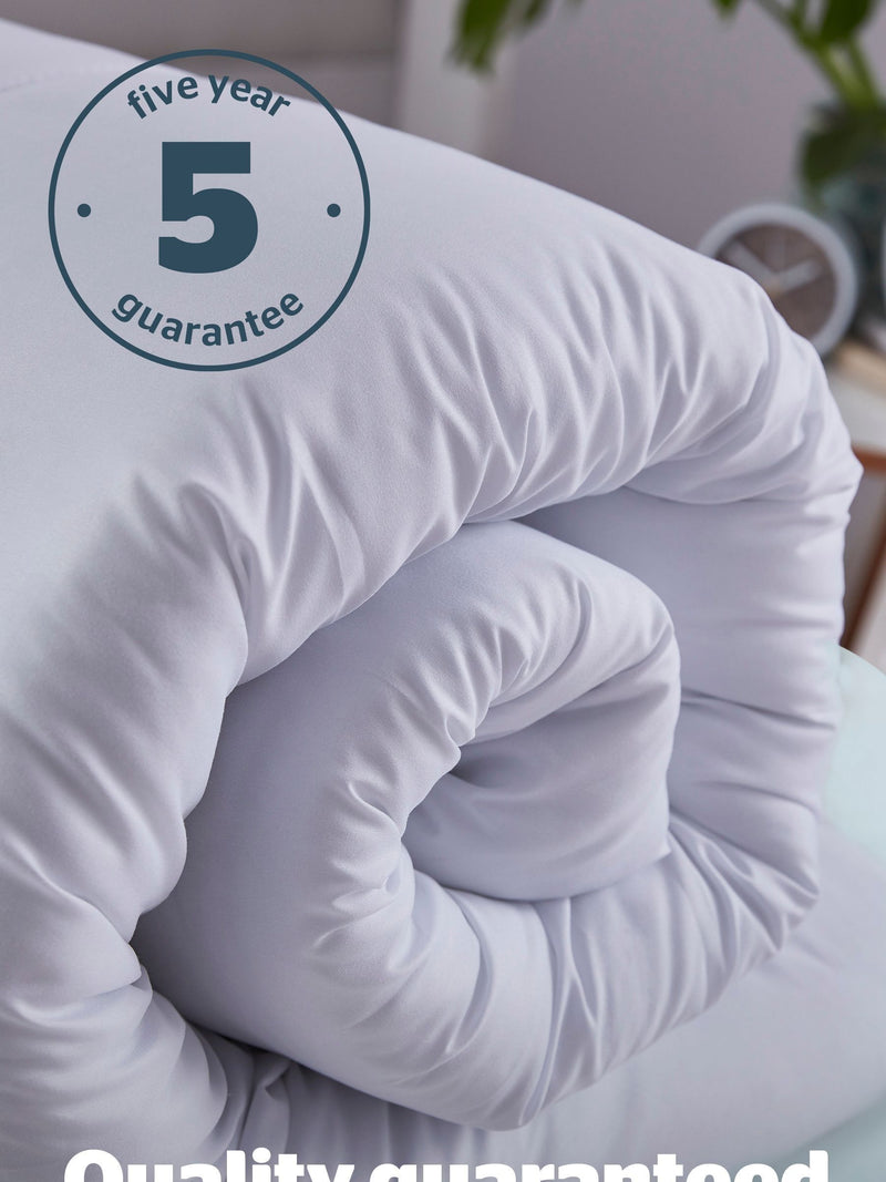 Silentnight Anti Allergy 13.5 Tog Winter Duvet (British brand)