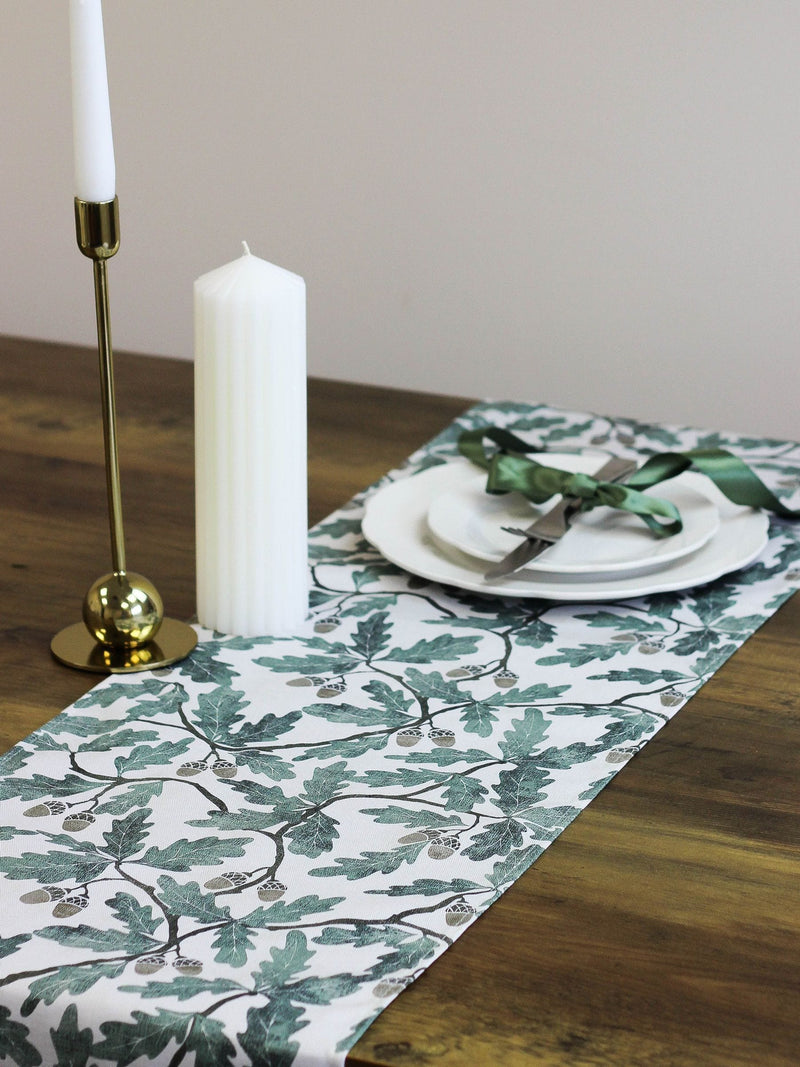 Avalon Home Green Oak table runner 32x230cm - British product